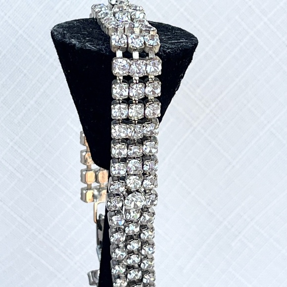 unknown Jewelry - Sparkling VTG Silver Rhinestone Bracelet